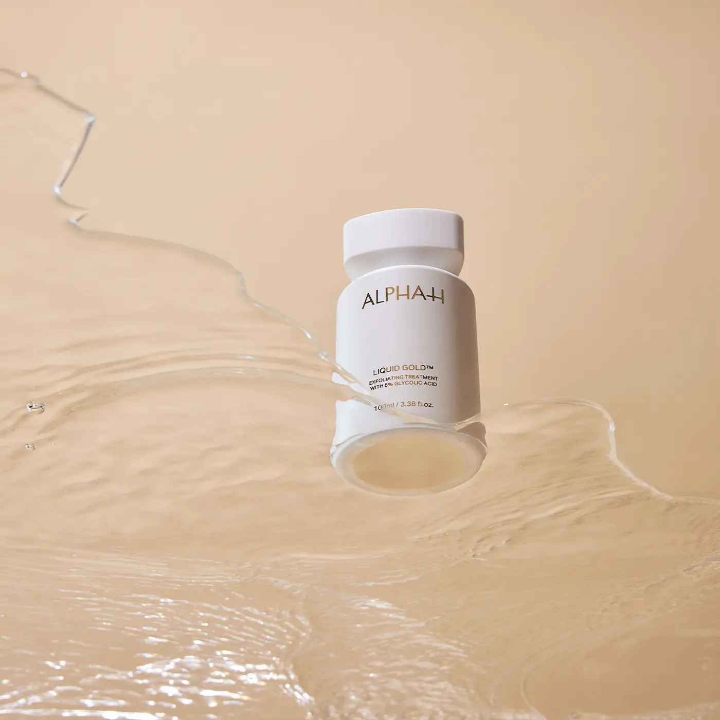 ALPHA-H - Liquid Gold - Styled 2