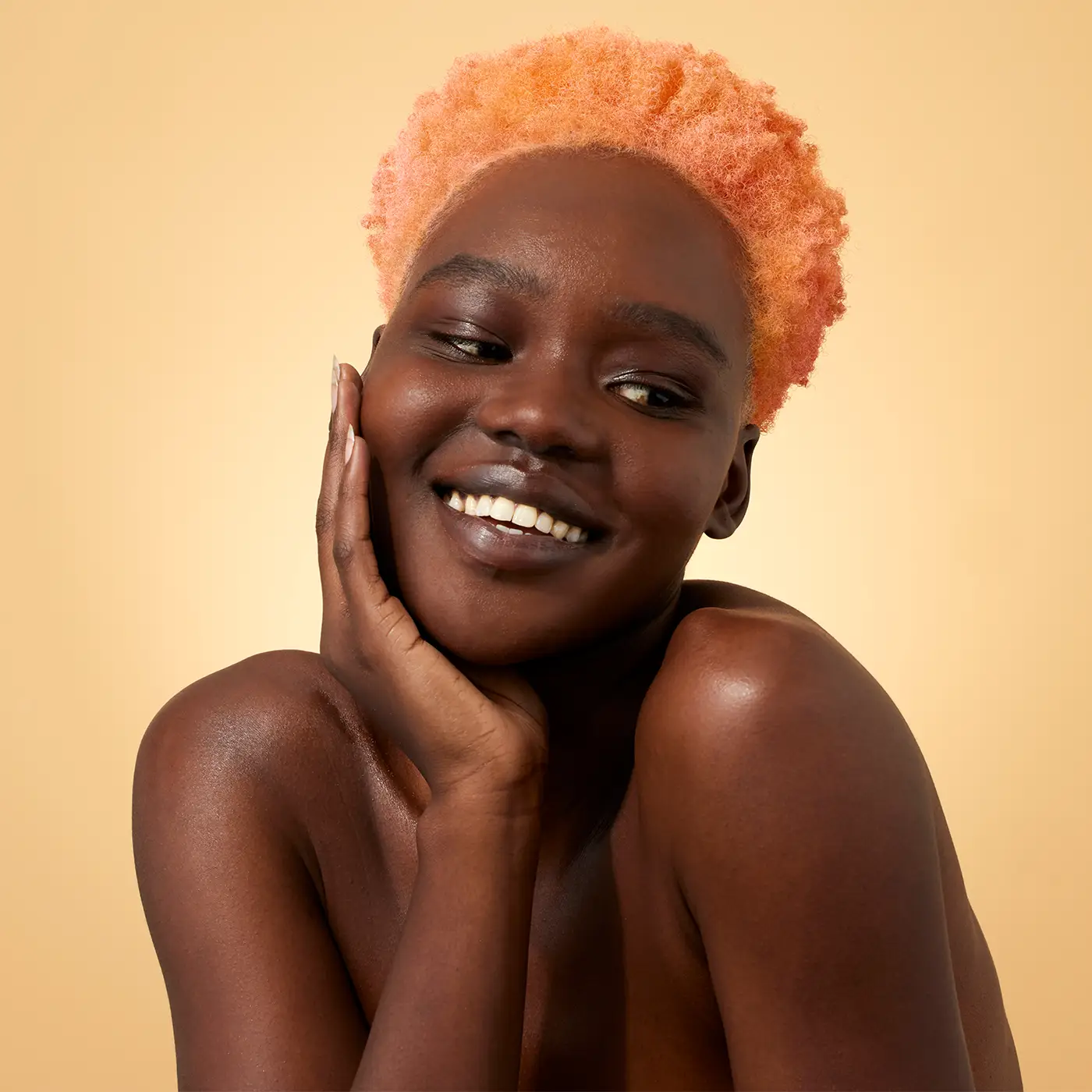 ALPHA-H - Vitamin C Serum - Model