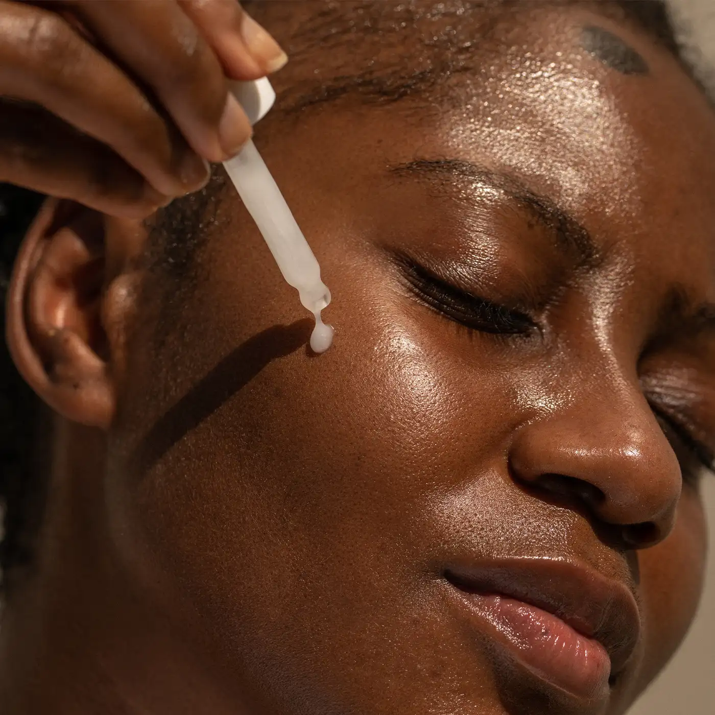 ALPHA-H - Vitamine E Serum - Model 2