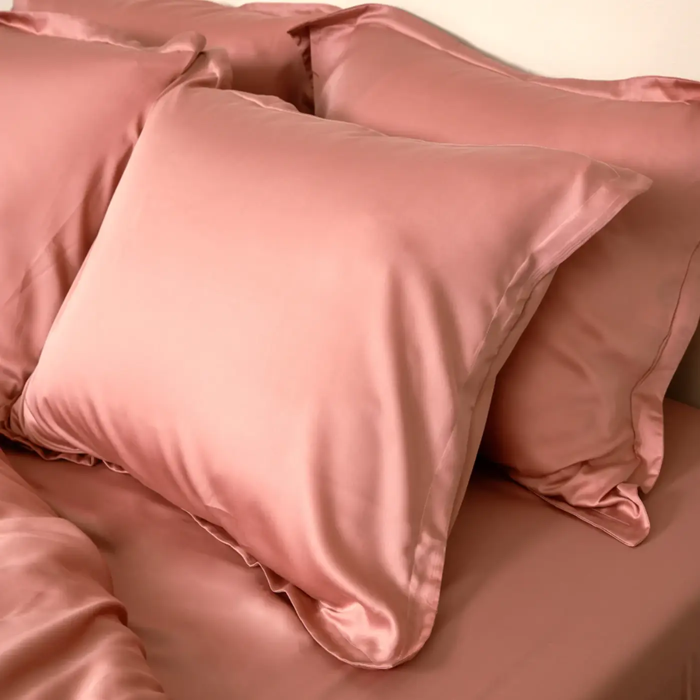 Coco & Cici - Tencel - Kussensloop - Terra-Roze - Close Up