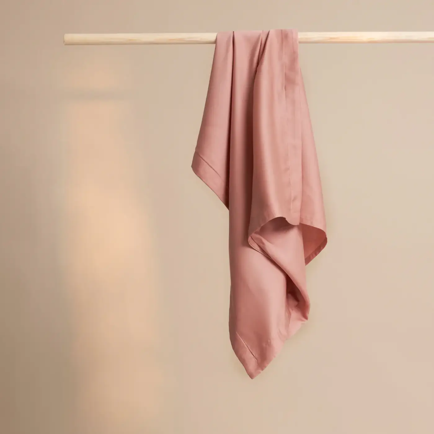 Coco & Cici - Tencel - Kussensloop - Terra-Roze - Sfeer 2