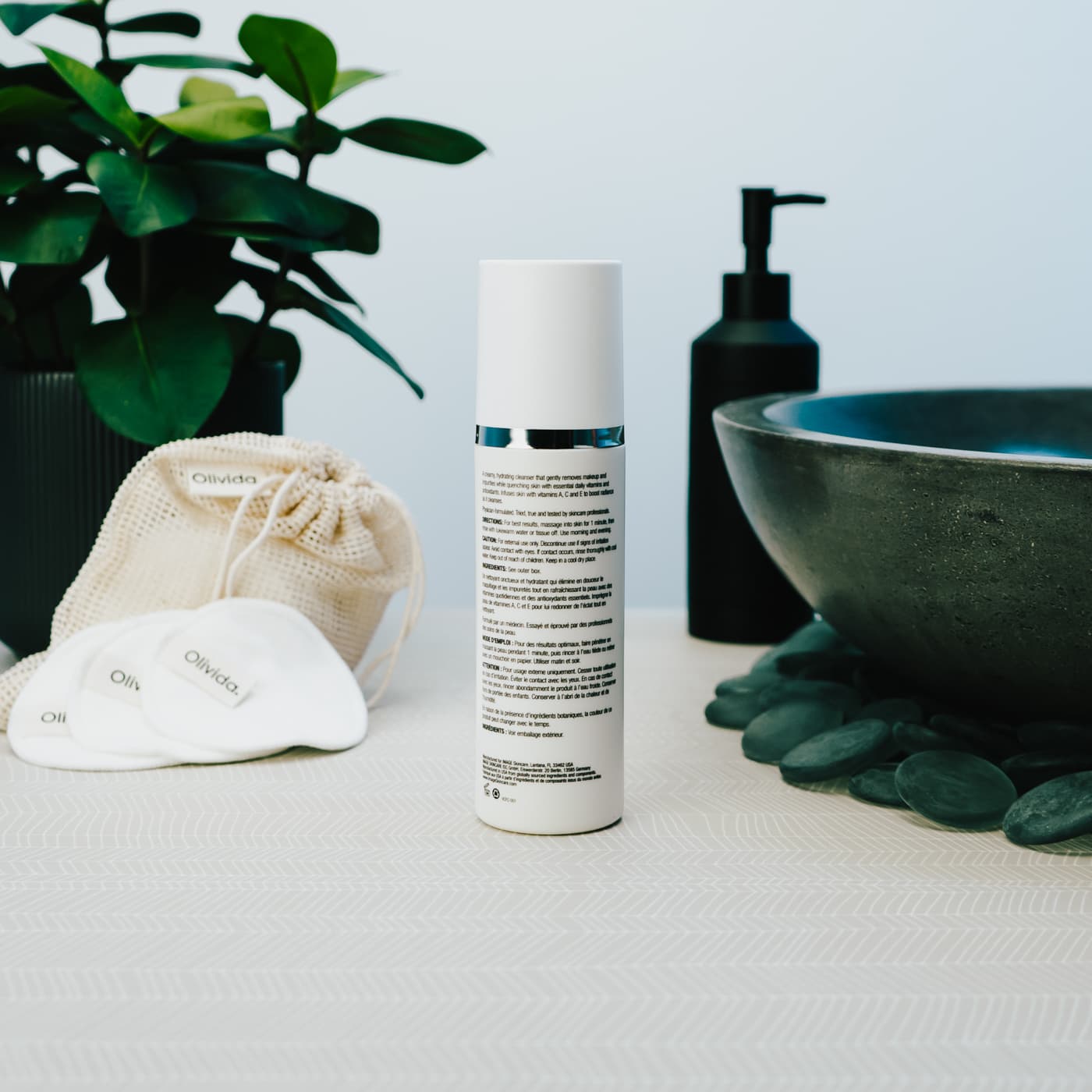 IMAGE Skincare 2021 - Vital C Hydrating Facial Cleanser - Olivida achterkant