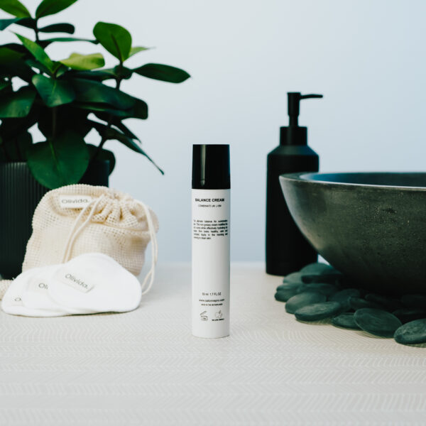 Spa salonnepro 2021 - Balance Cream - Olivida achterkant