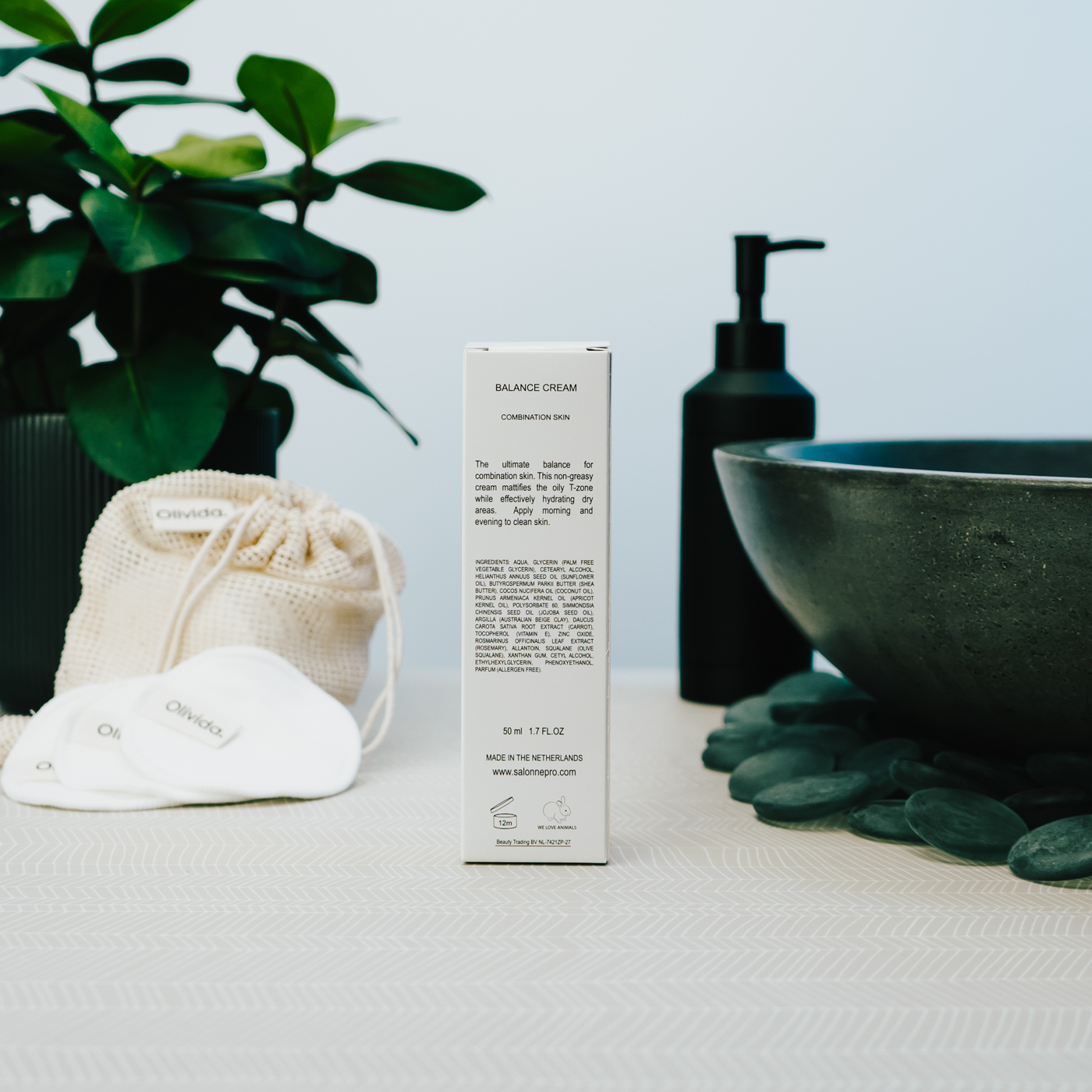 Spa salonnepro 2021 - Balance Cream - Olivida achterkant verpakking