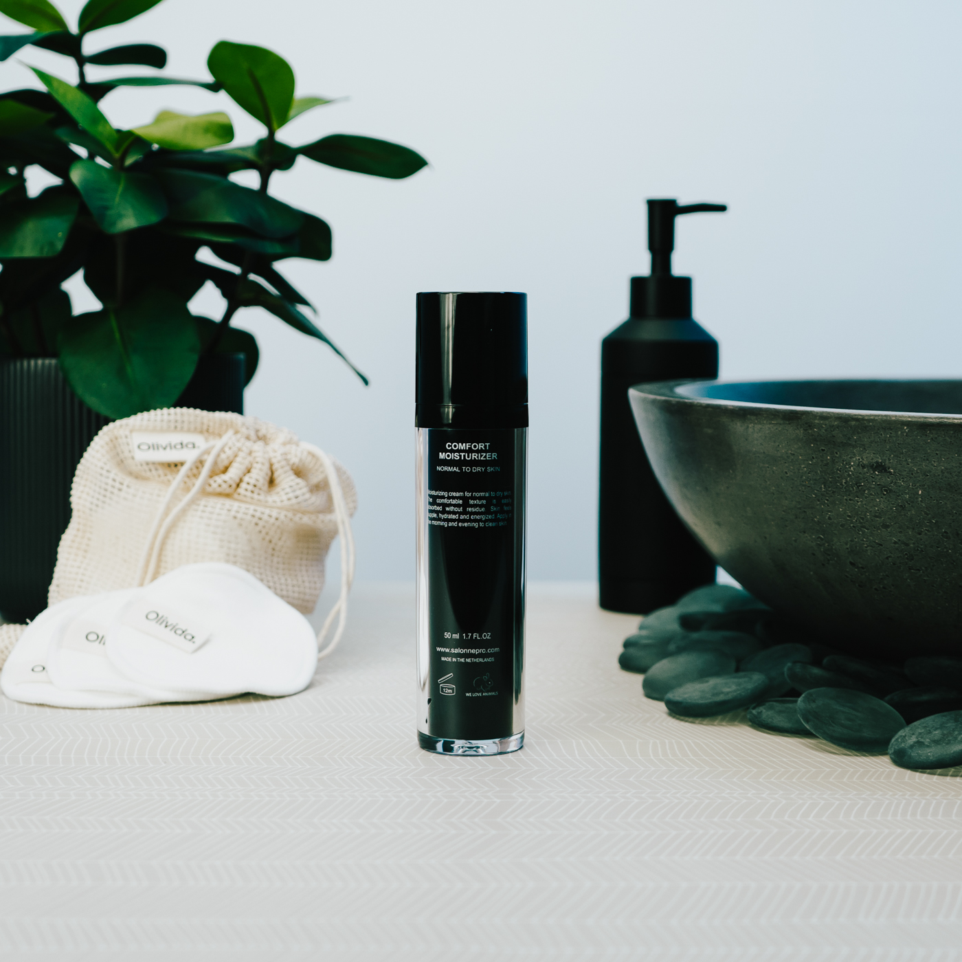 Spa salonnepro 2021 - Comfort Moisturizer - Olivida achterkant