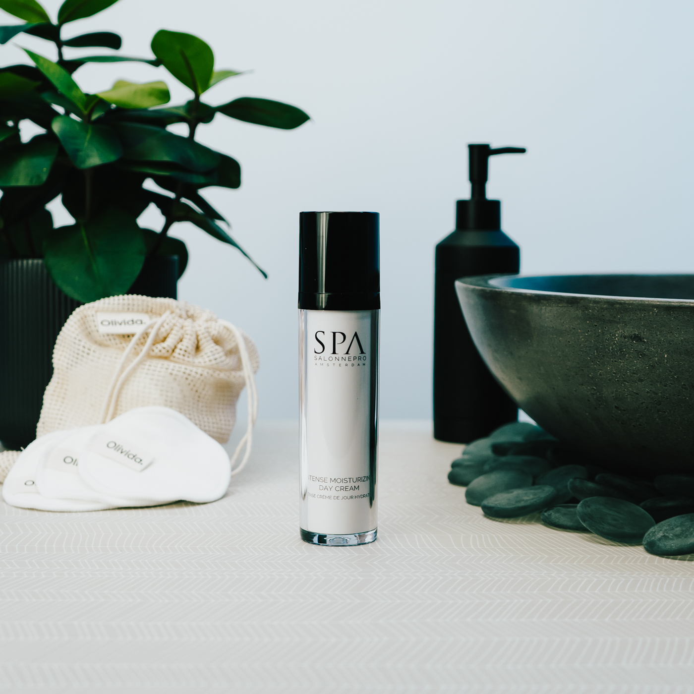 Spa salonnepro 2021 - Intense Moisturizing Day Cream - Olivida voorkant