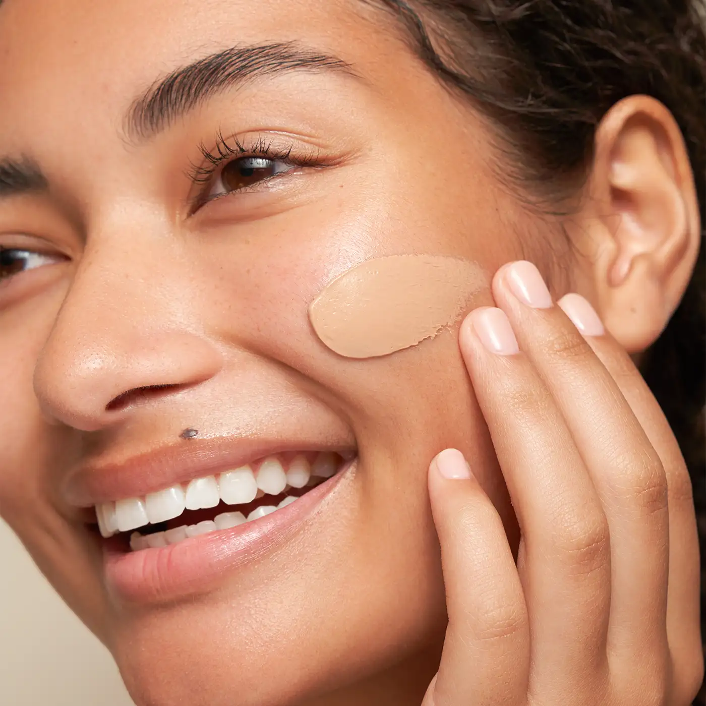 Image Skincare - Prevention - Daily Perfecting primer -SPF 50 _ Model 3