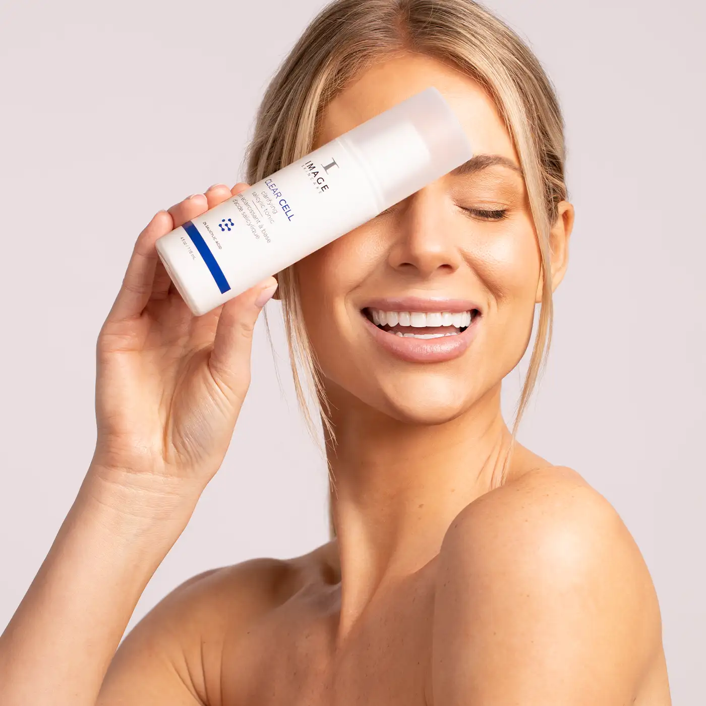 Image Skincare - CLEAR CELL - CLARIFYING - SALICYLIC TONIC - Model