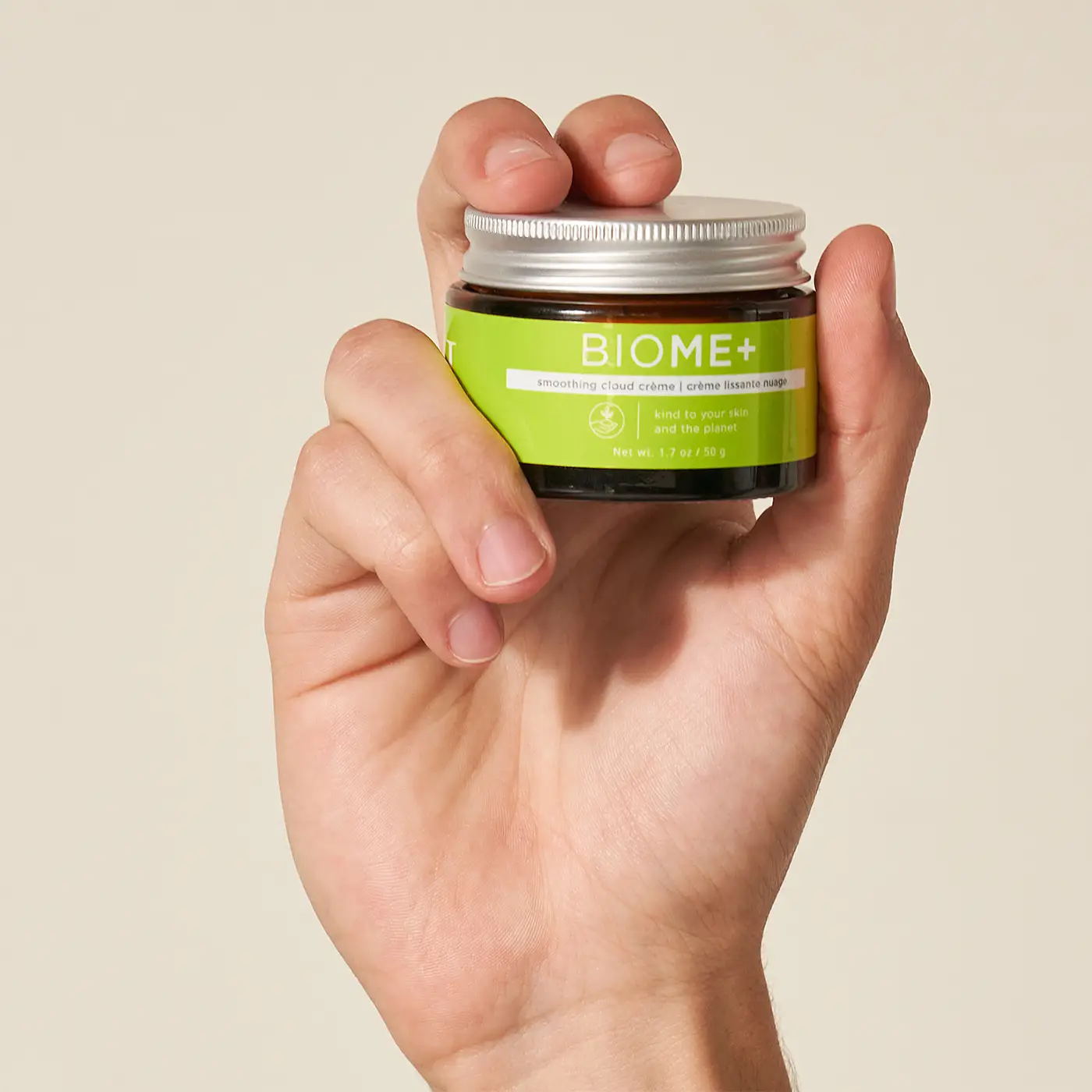 Image Skincare - BIOME- SMOOTHING CLOUD CREME - Model