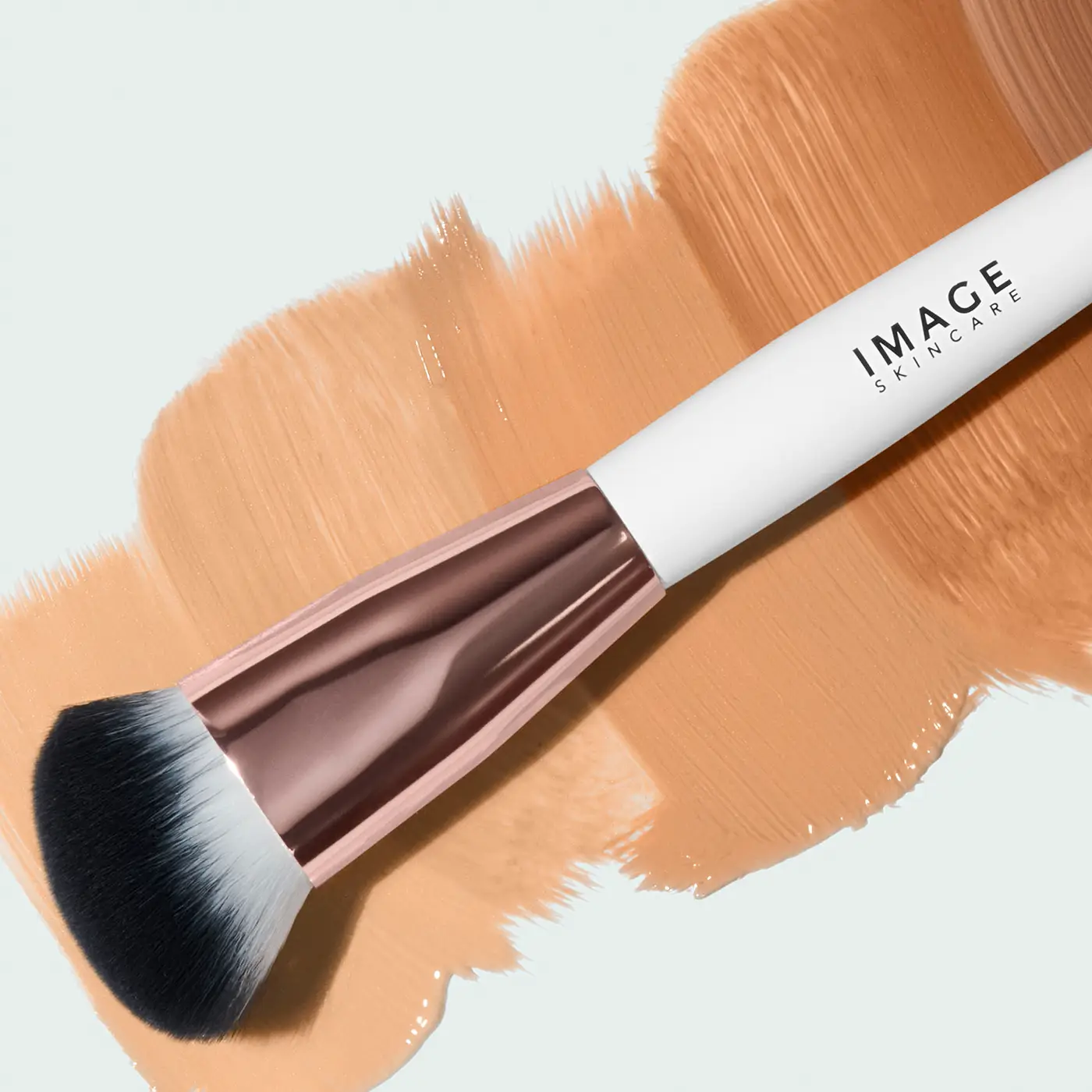Image-Skincare - I Beauty - flawless foundation brush - Display
