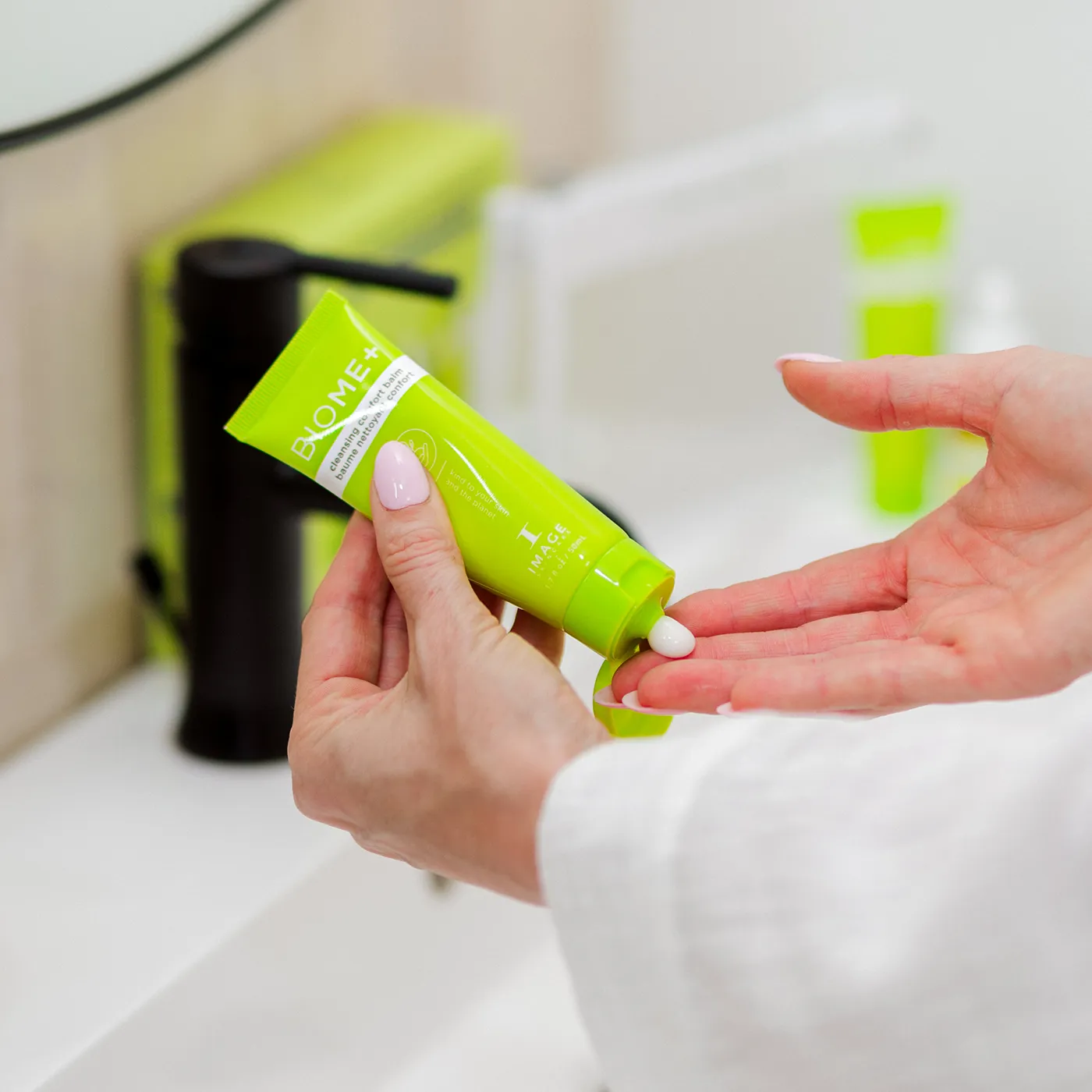 IMAGE Skincare - Micro biome+ Essentials Kit - tester - Cleanser